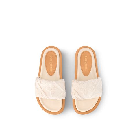 LV Bliss Flat Comfort Mule .